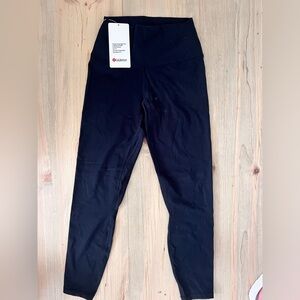 Lululemon cropped leggings size 6